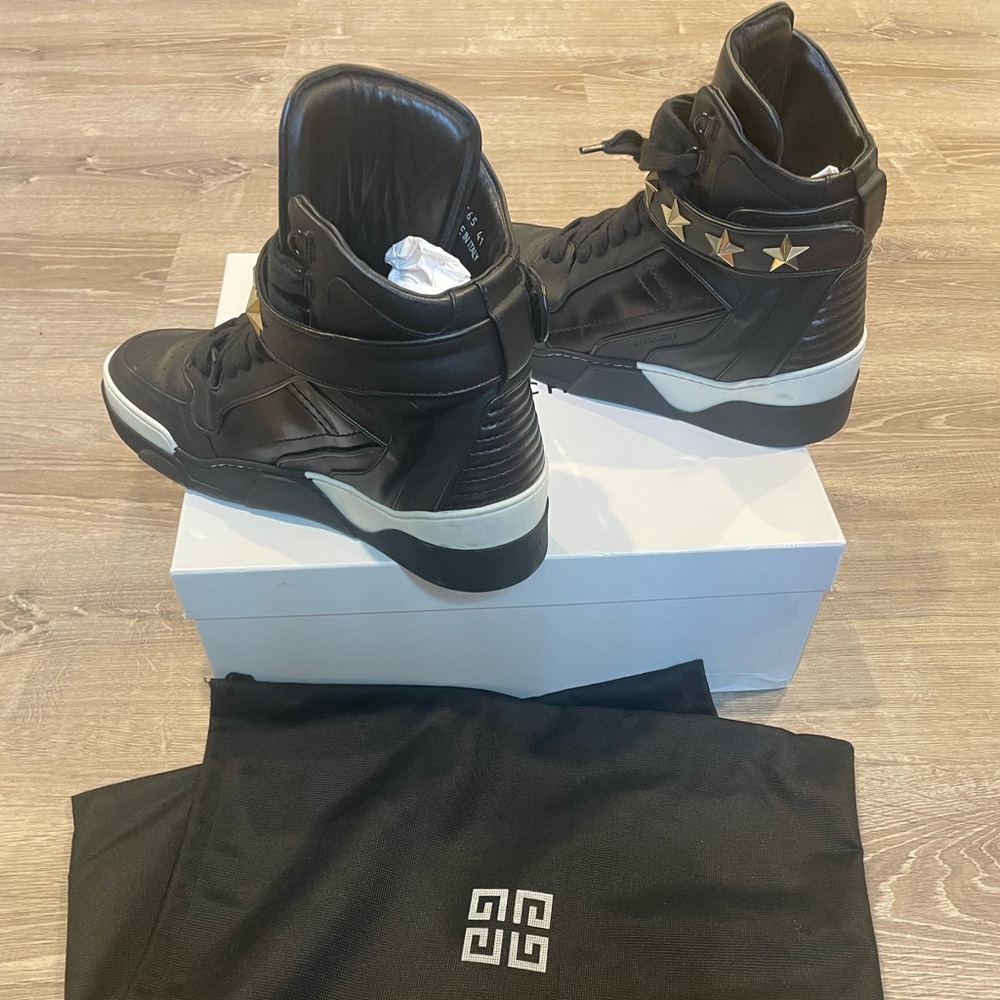Givenchy black leather high top “Tyson” men’s sneaker